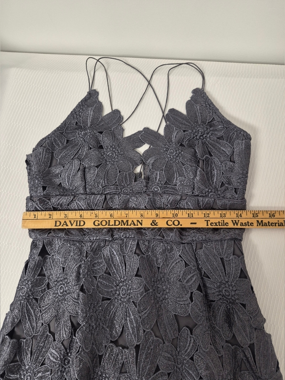 Saylor Alayna Floral Lace Applique Mini Dress sz M - Picture 7 of 11